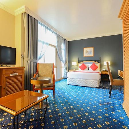 City Plaza Hotel Fudzsejra Kültér fotó