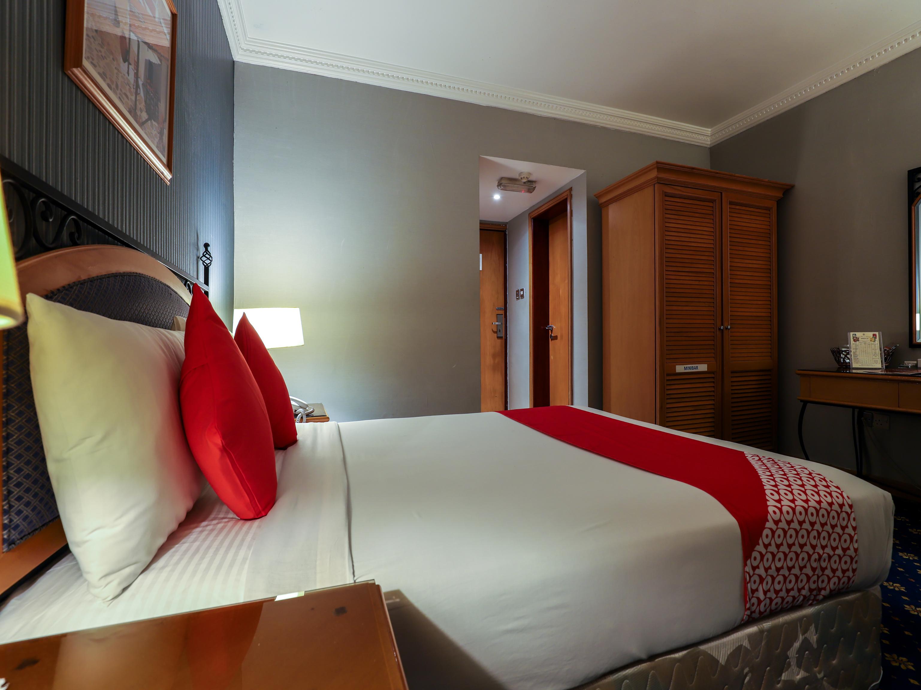 City Plaza Hotel Fudzsejra Kültér fotó