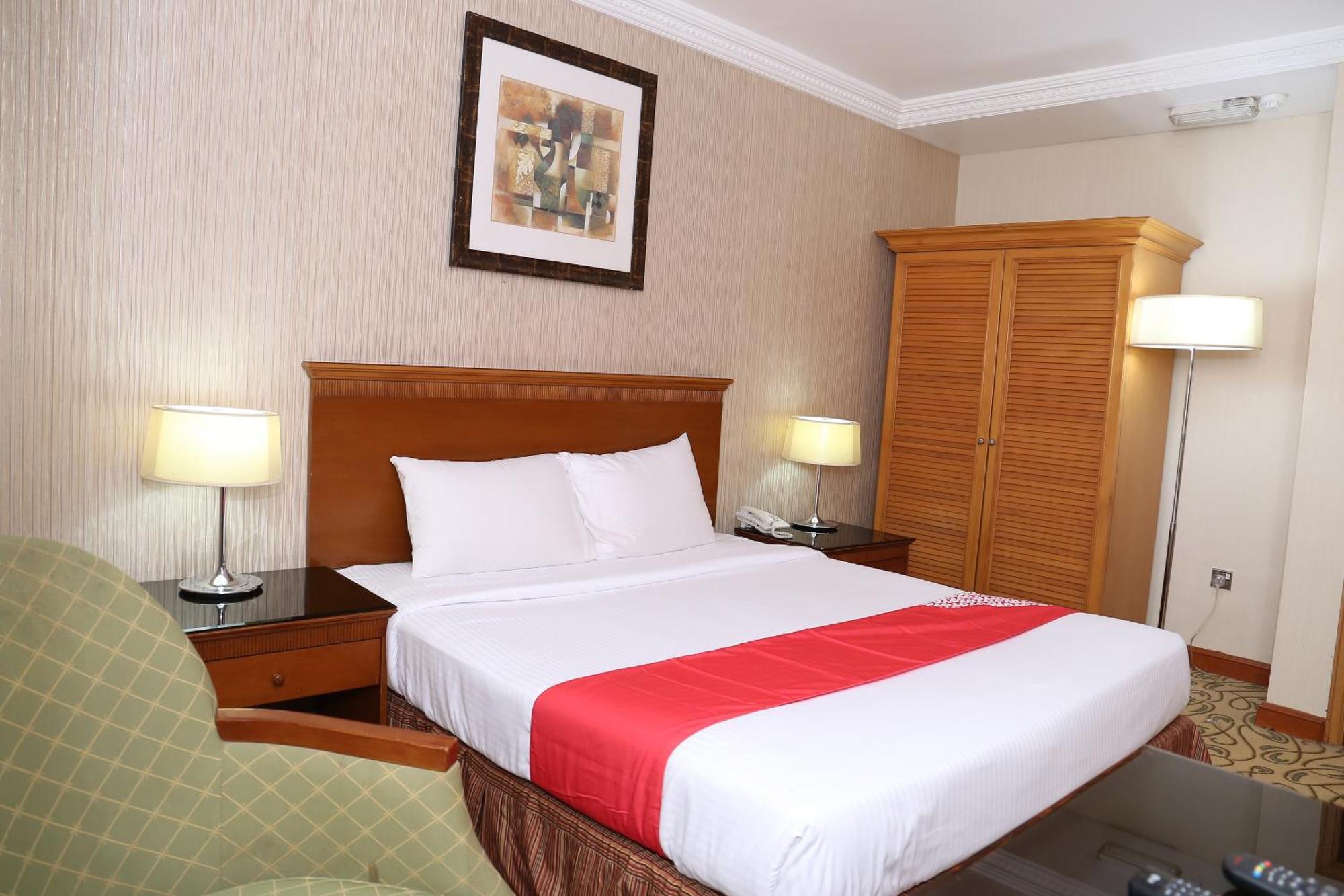 City Plaza Hotel Fudzsejra Kültér fotó