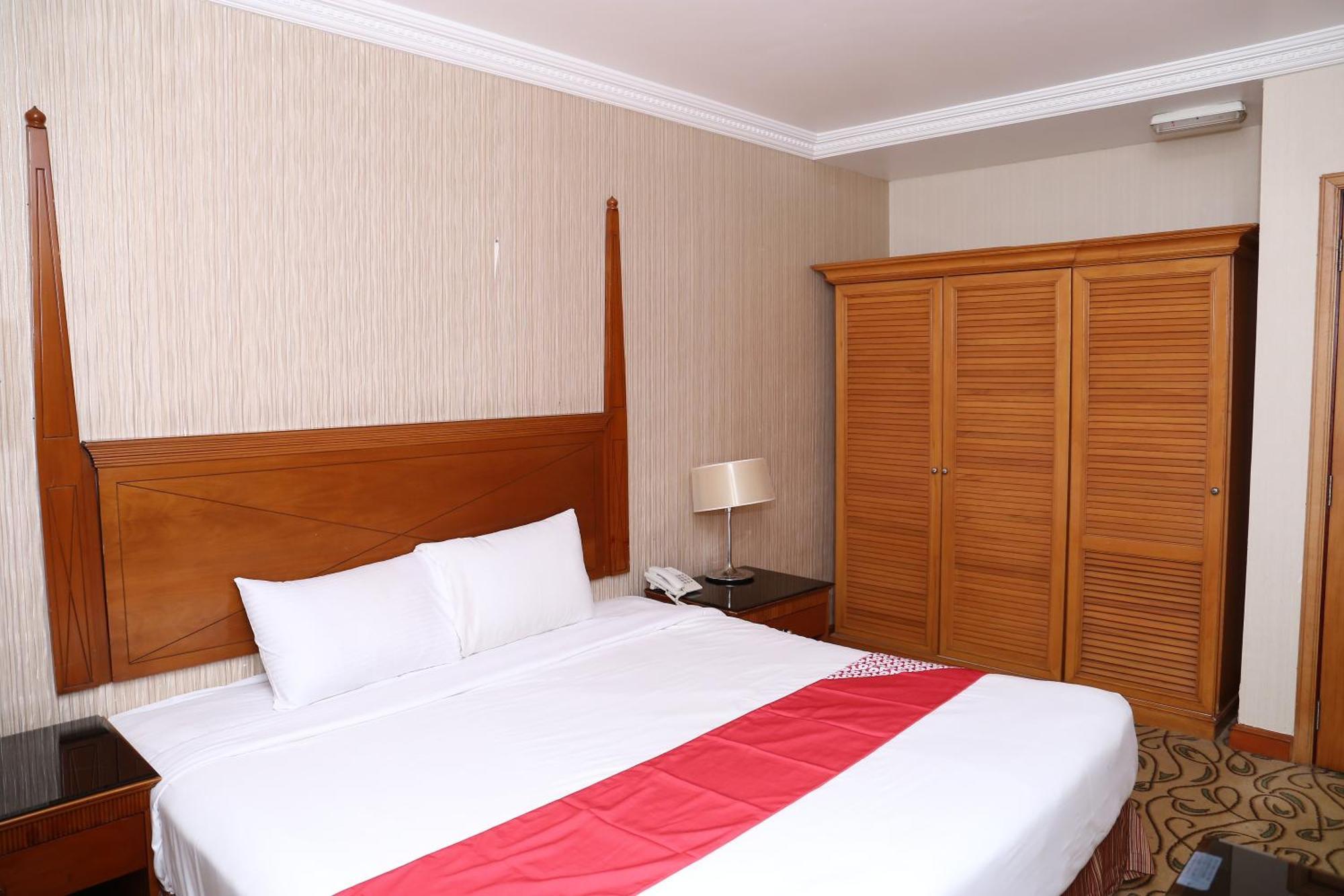 City Plaza Hotel Fudzsejra Kültér fotó